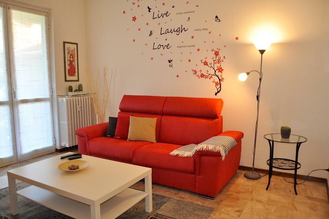 La Casa Di Sarita Apartment Павия Екстериор снимка