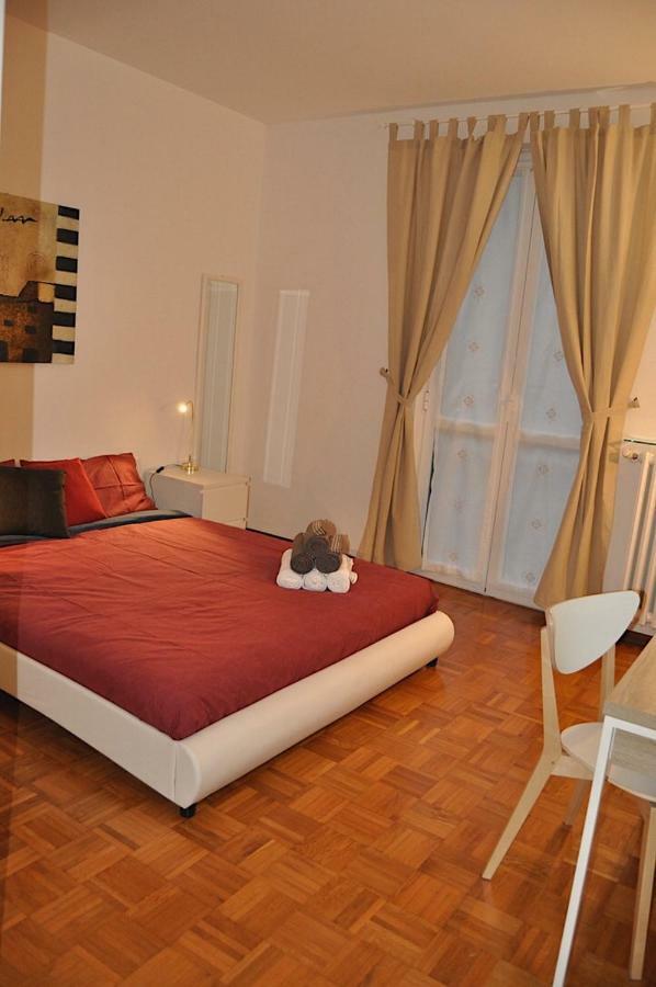 La Casa Di Sarita Apartment Павия Екстериор снимка